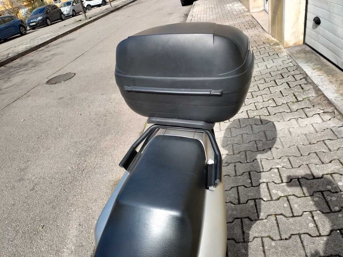 Mota Yamaha YBR 250
