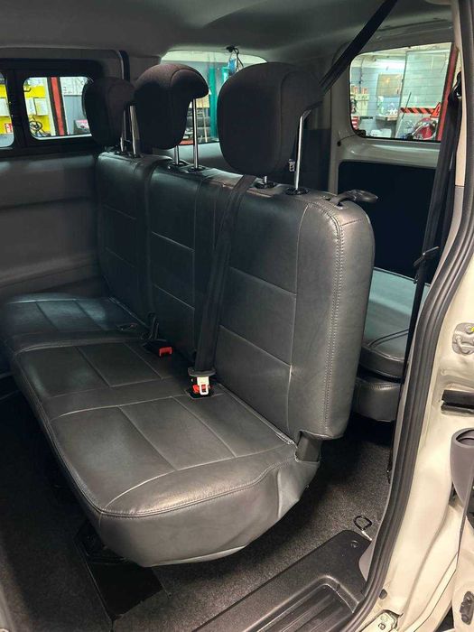 В дорозі! Nissan eNV-200 на 7 місць 2020 року з Європи