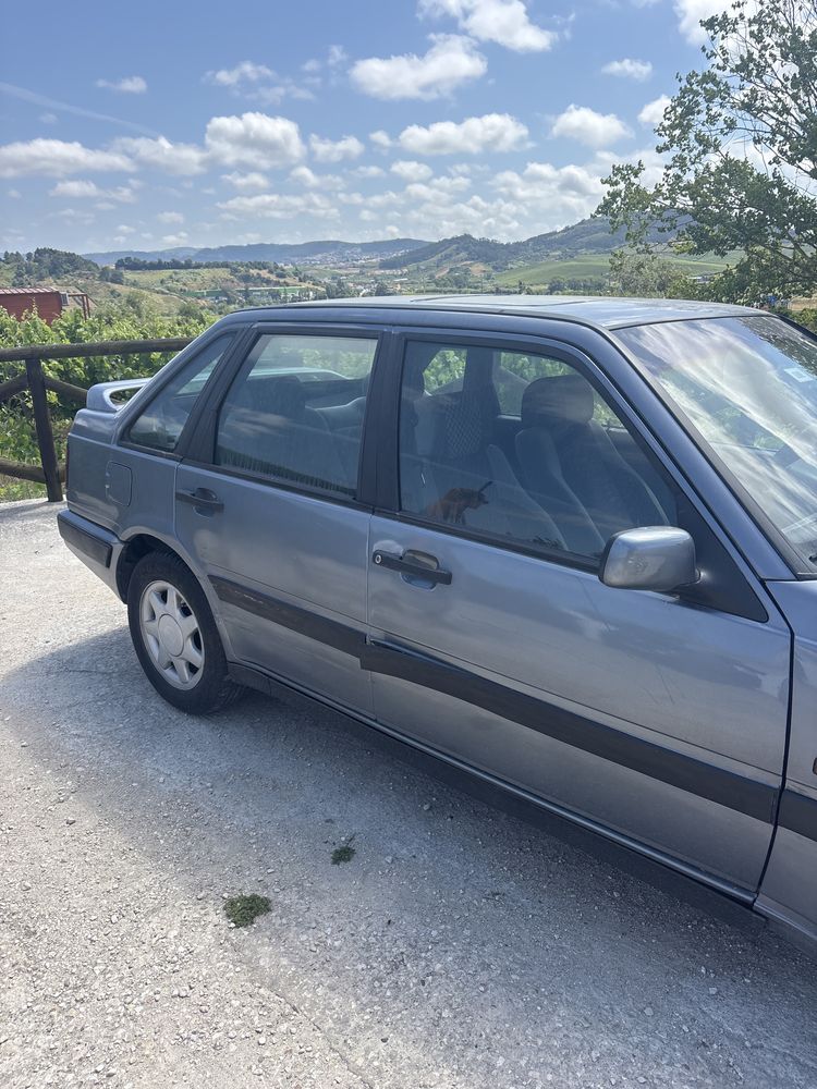 Volvo 440 GLT cinzento