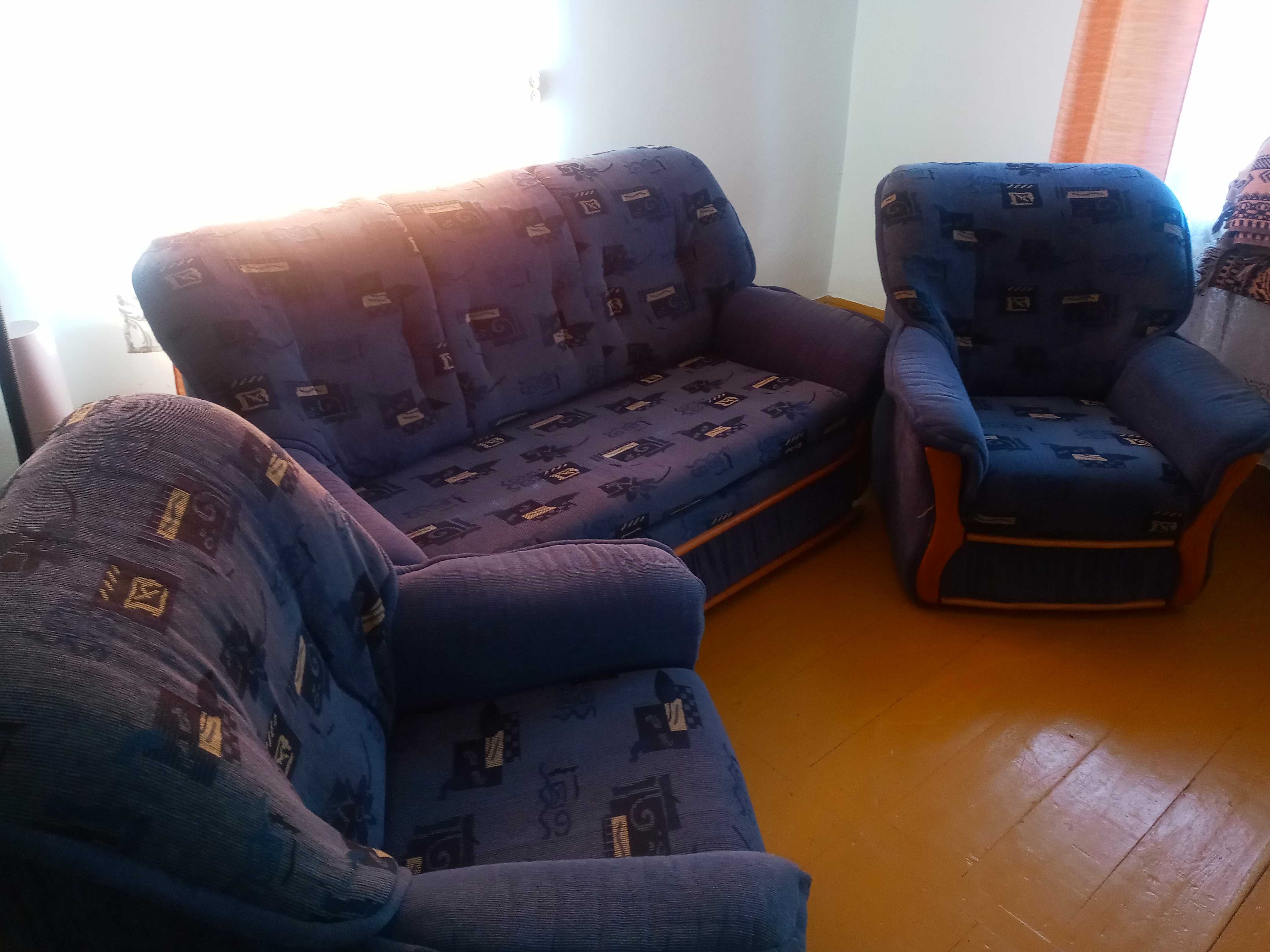 Sofa z funkcją spania plus 2 fotele