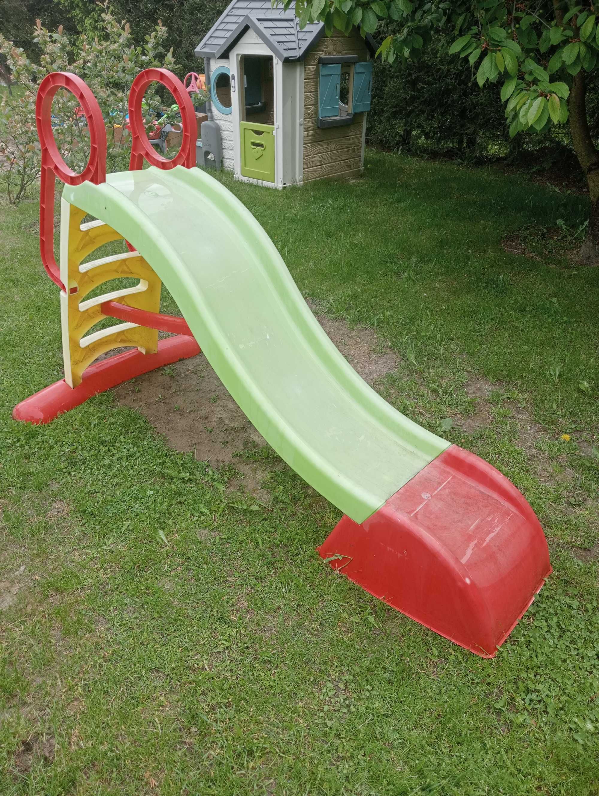 Zjezdzalnia ogrodowa mochtoys