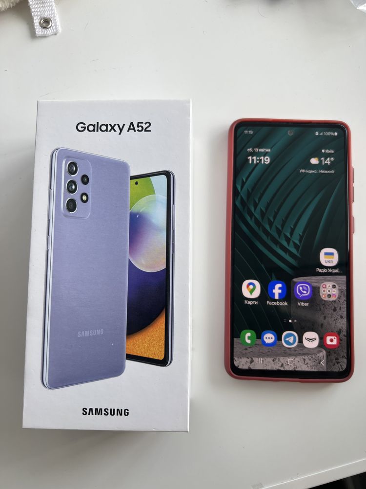 Смартфон  Samsung A52 4/128 у чудовому стані