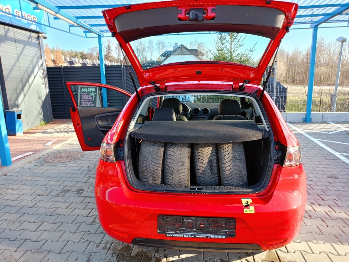 Seat Ibiza 1.4 benzyna ,klima