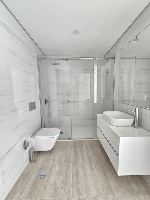 T1 novi arrendamento S.Dinis, Carvalhido