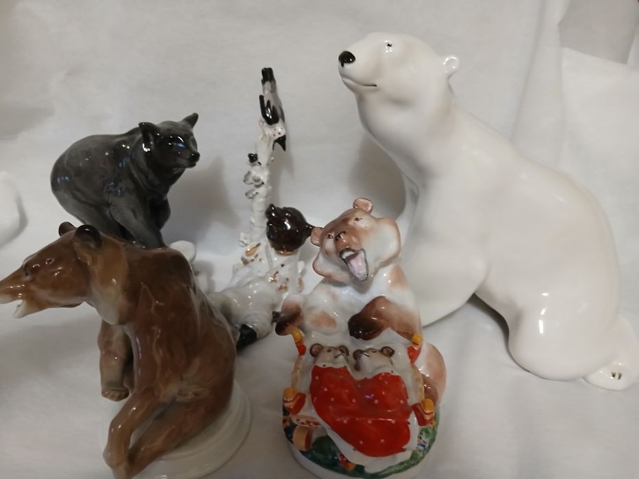 Статуэтки фарфоровые, Медведи