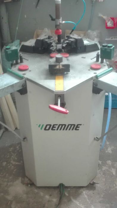 Zaciskarka zagniatarka do aluminium