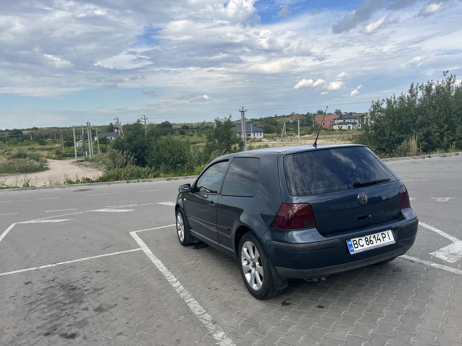 Volkswagen Golf 4
