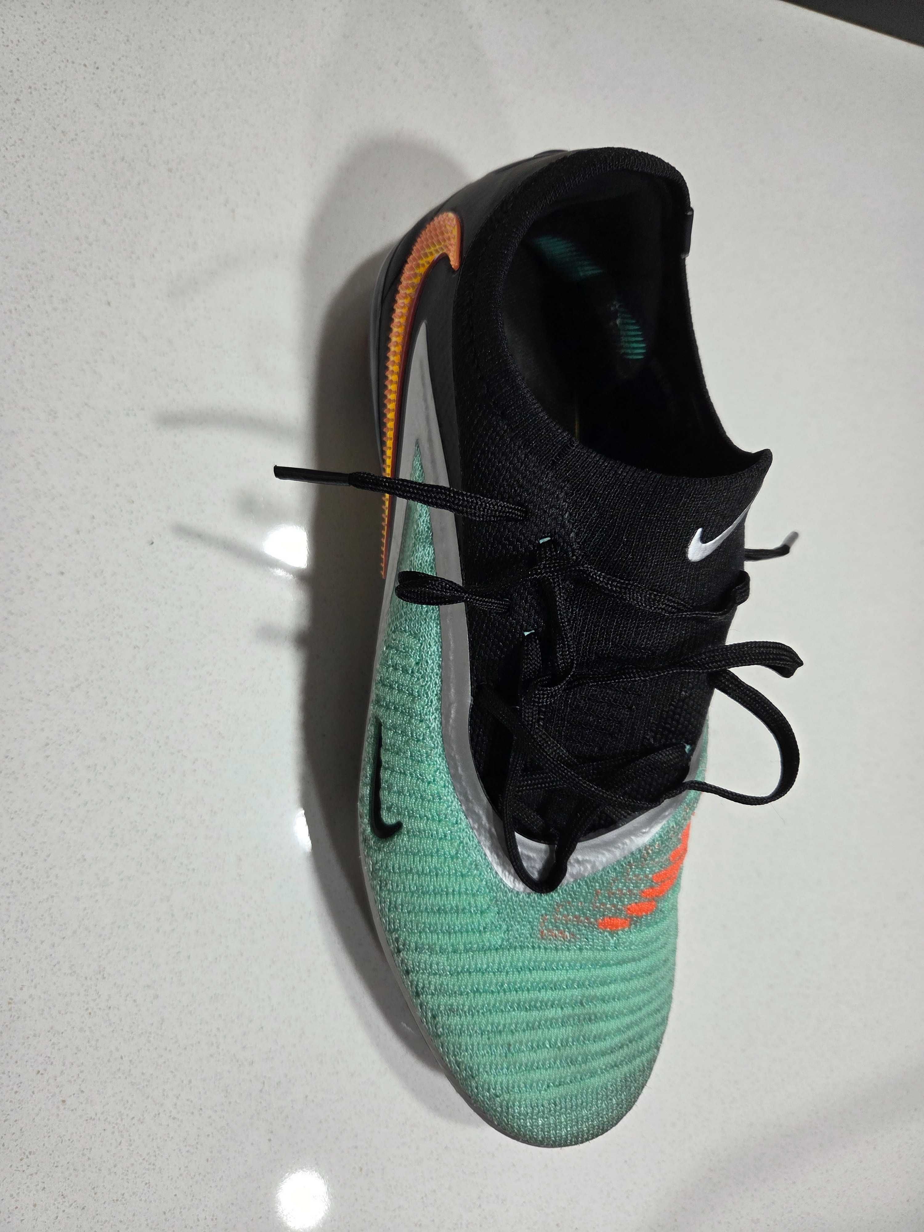 Chuteiras Nike Phantom 6 Low Elite AG