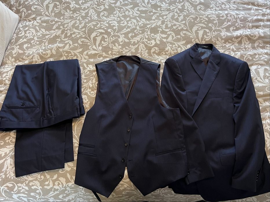 Fato Novo, a estrear, nunca usado!