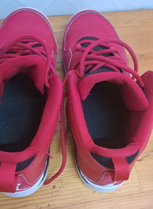 Bota Vermelha Air Jordan