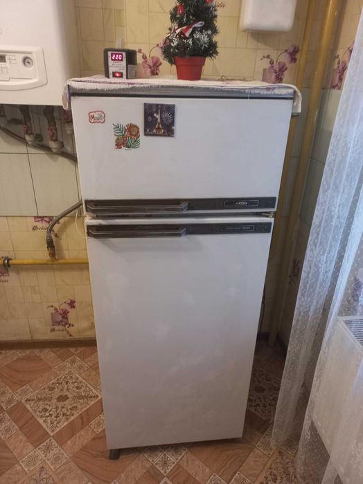 Продам холодильник "Минск"