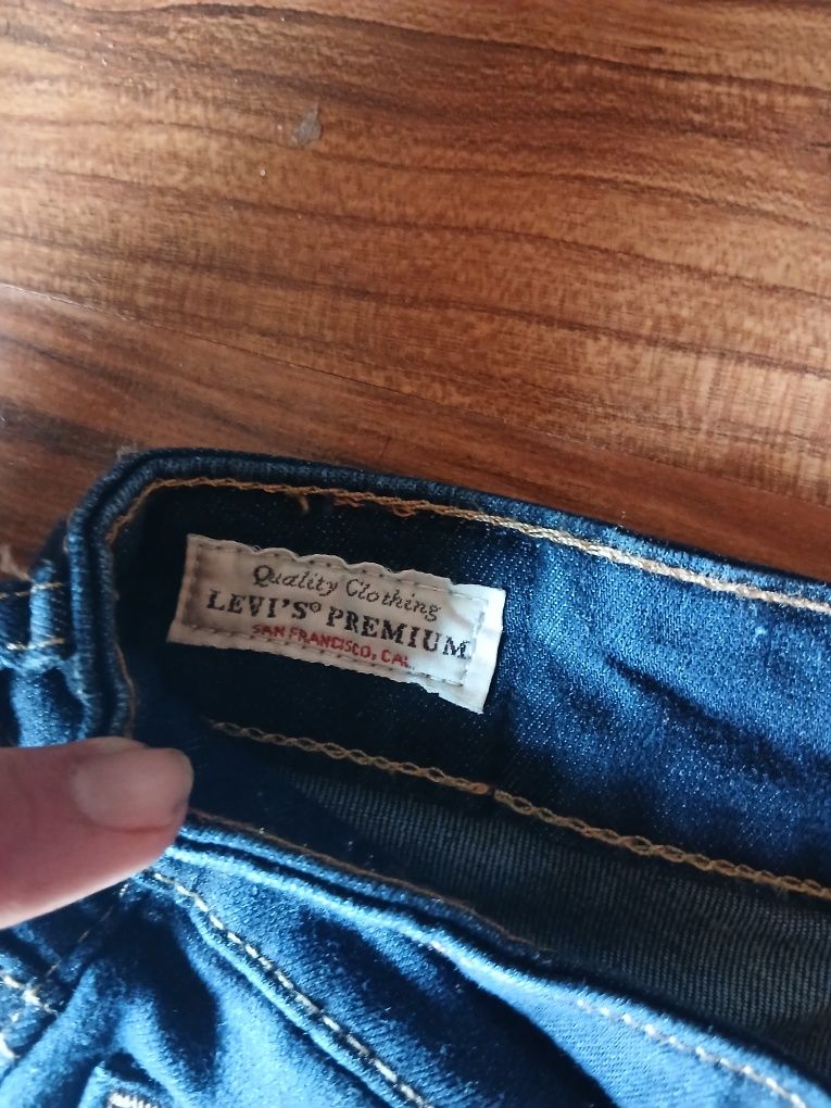 Spodnie damskie levis rozmiar 34
