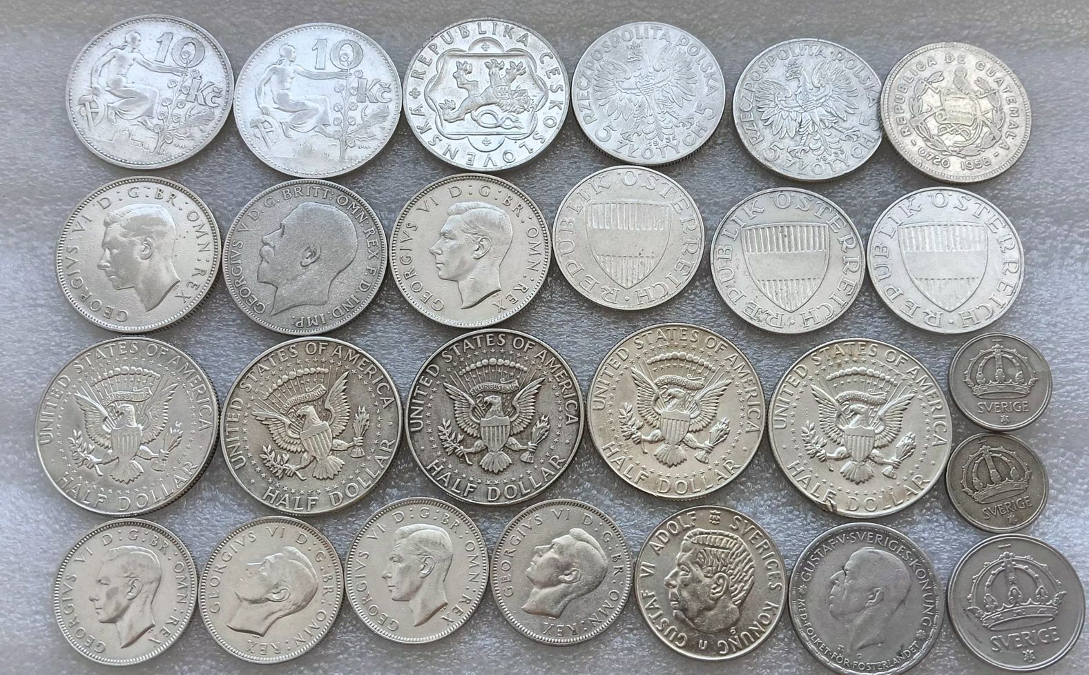 Продам різні цікаві срібні монети світу