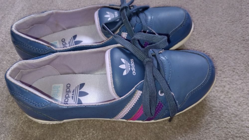 Buciki Adidas,balerinki,w rozmiarze 35,5