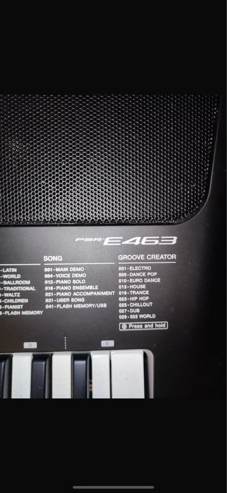 Teclado yamaha psr-463