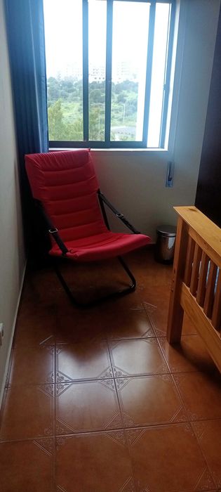 Arrenda-se quarto ao ano em Portimão