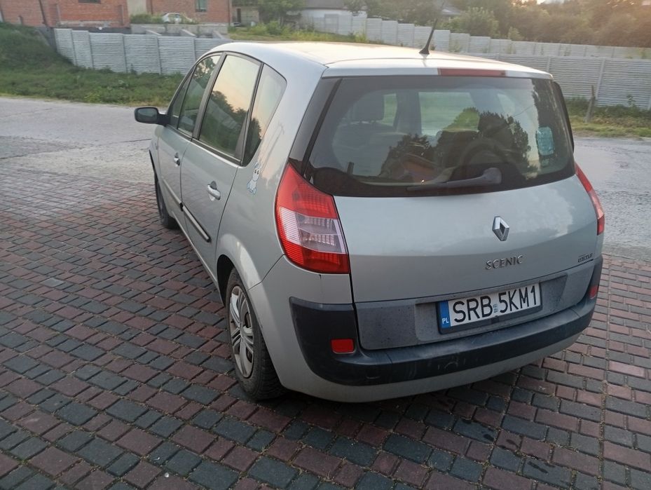 Рено Меган сценік 2 2004р 1.6 бензин свіжо пригнаний не розмитнений