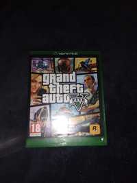 Grand theft auto five na xbox one