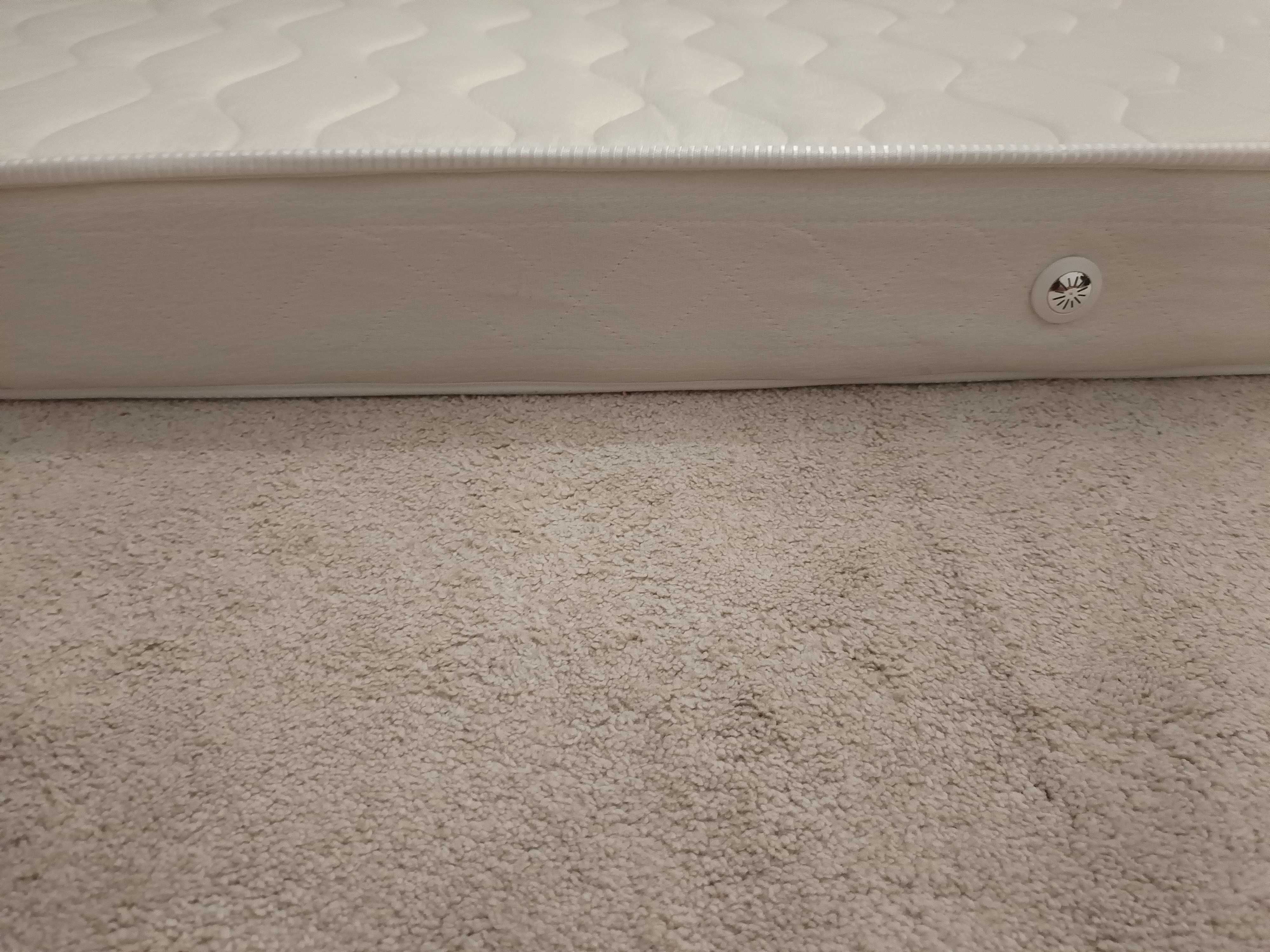 Vendo colchão de cama de criança em excelente estado