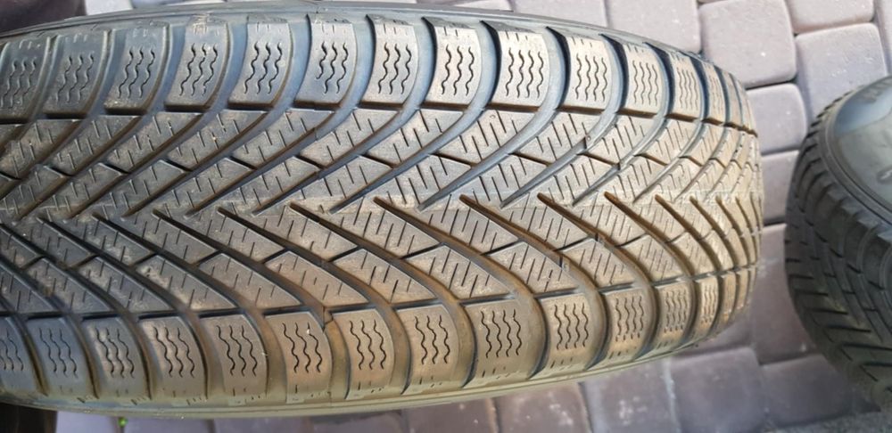 Koła zimowe Toyota Corolla  E21 195/65/15
