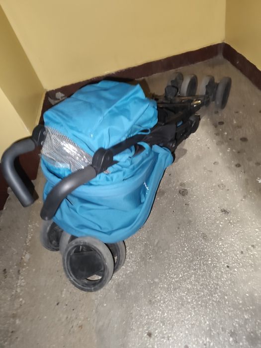 Sprzedam wózek spacerowy