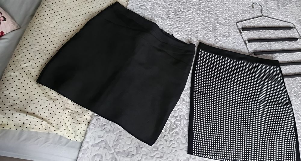 Dwie spódniczki do pracy czarna i w krateczkę orsay 38/40 stan bdb