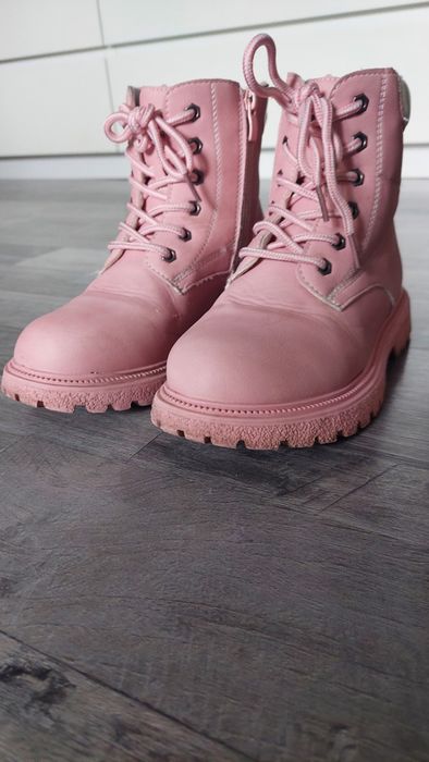 Buty botki zimowe jesienne trapery