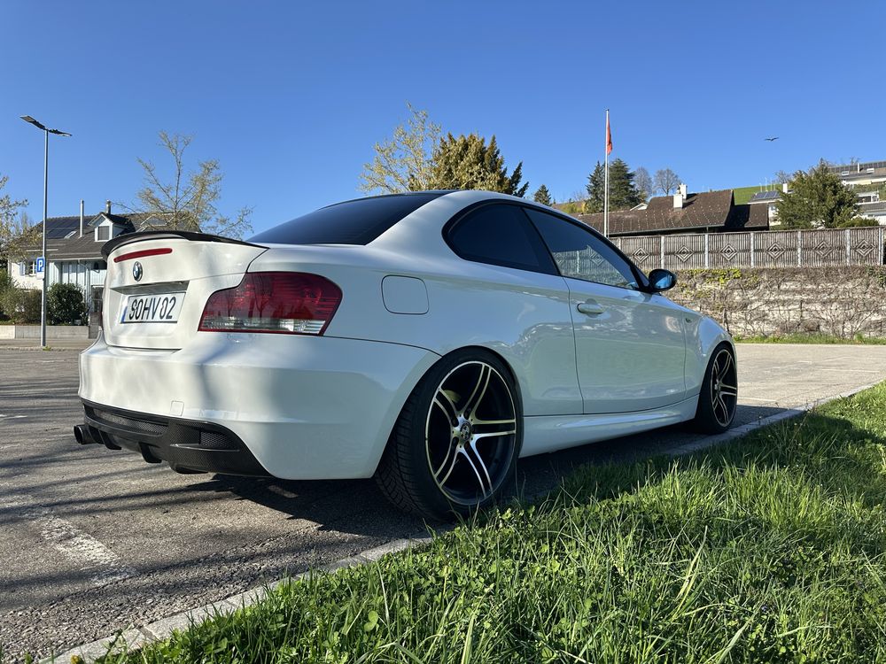 Bmw 123d PackM Completo