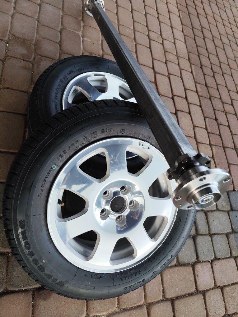 Nowe koła z nową osią do wózka pod mauzer lub przyczepki