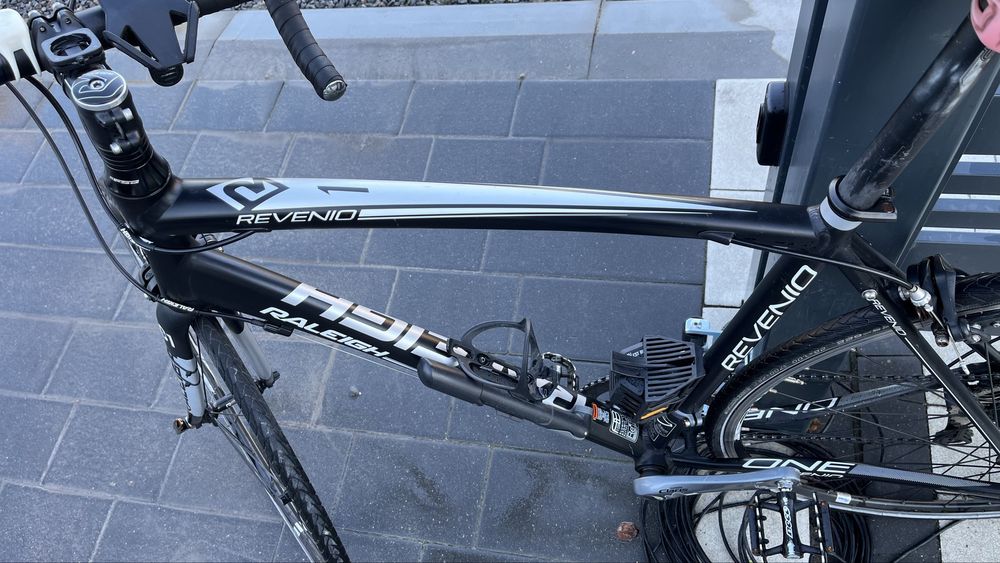 Rower szosowy Raleigh revenio 1 size 6 ok 180cm wzrostu  kolarzówka