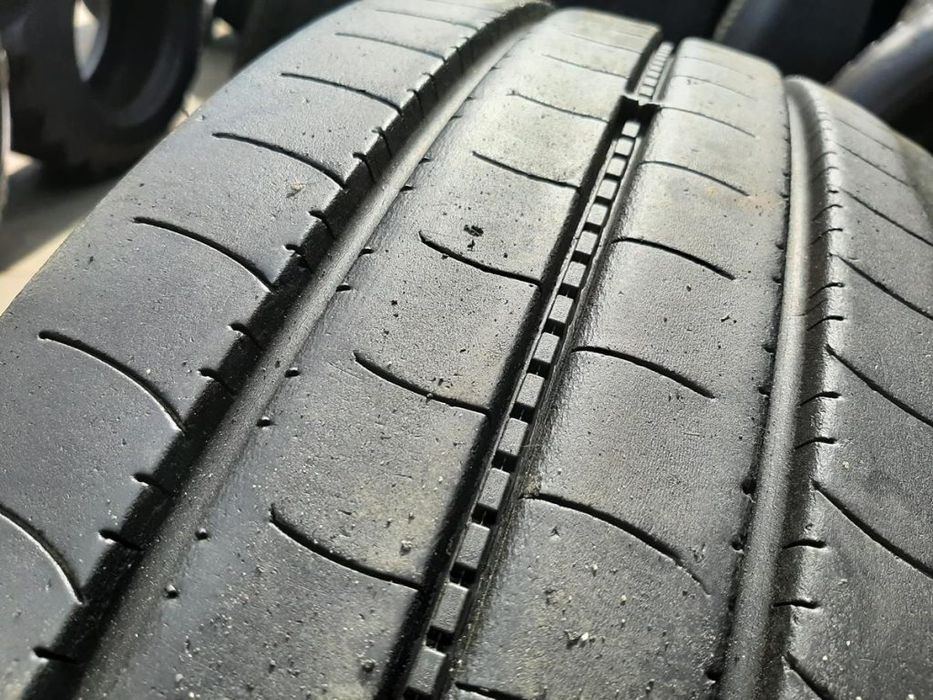 Opona używana ciężarowa 235/75R17.5 BRIDGESTONE 300zł C2508