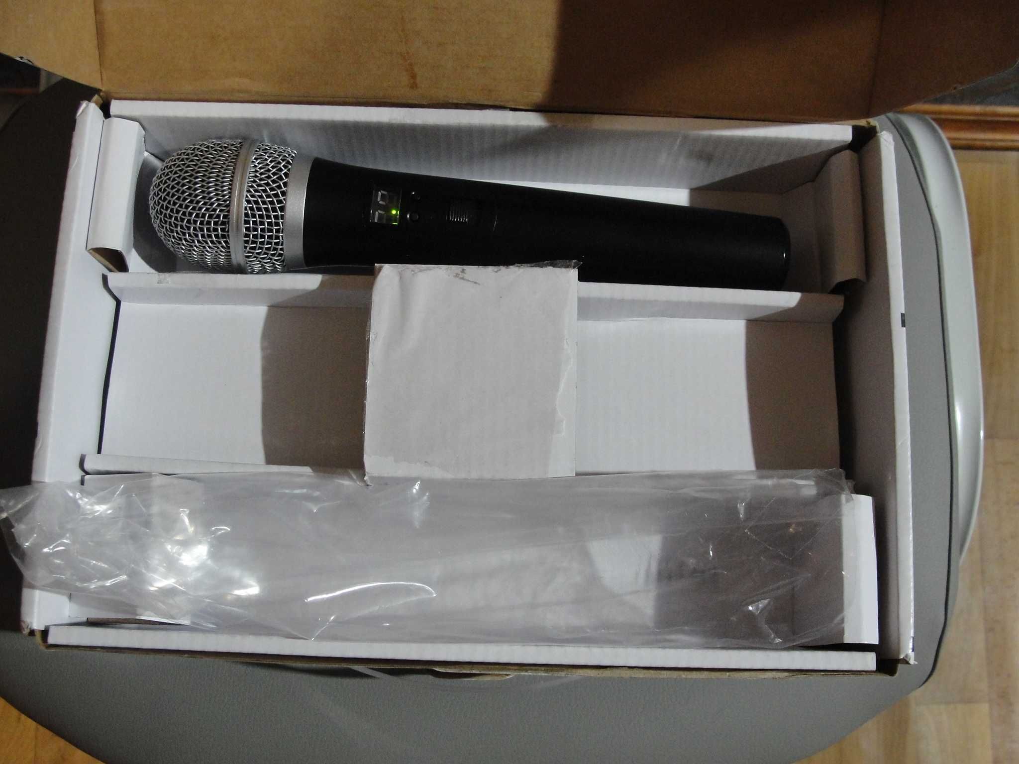 Радіо мікрофон Pyle PDWM 2135 і PDWM1902
