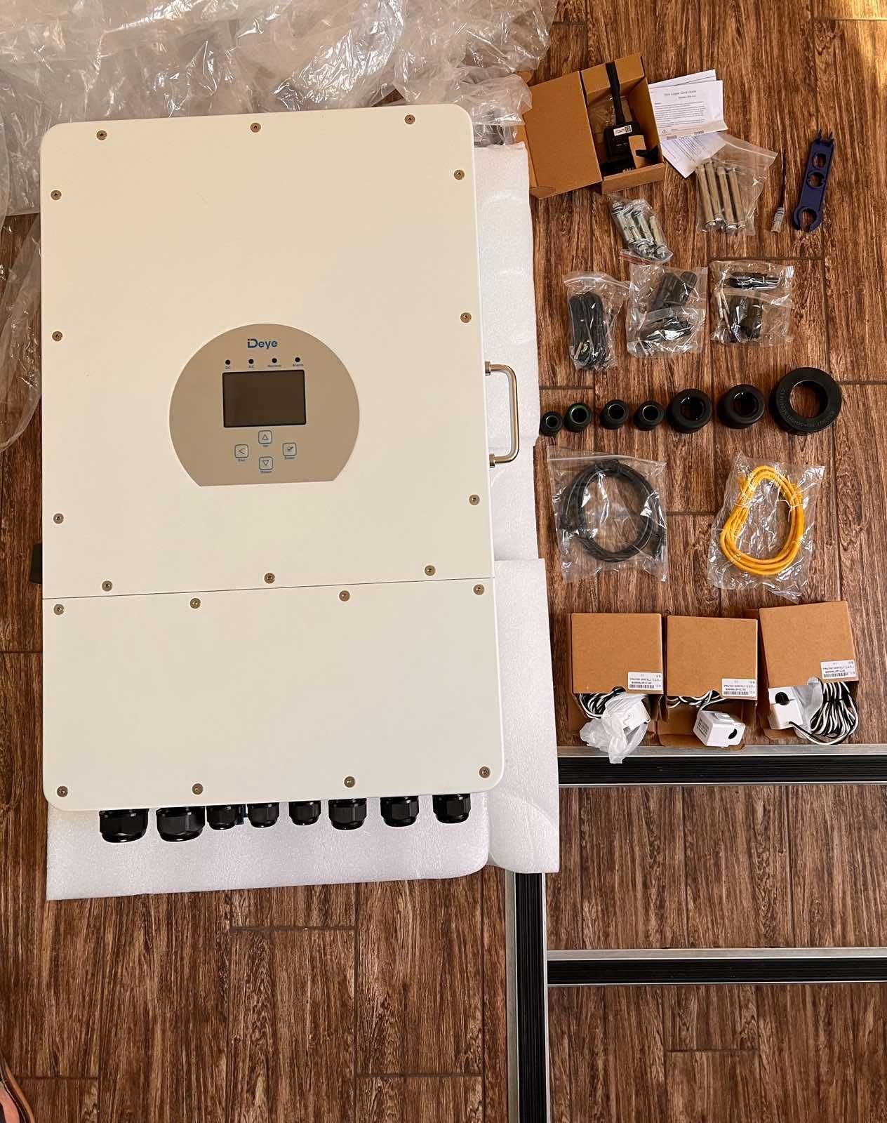 Гібридний інвертор 12 кВт DEYE SUN-12K-SG04LP3-EU та модуль WiFi