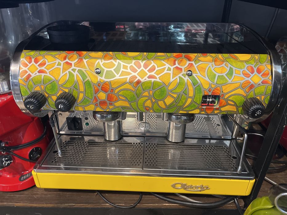 Безкоштовна оренда кавоварка +кавомолка