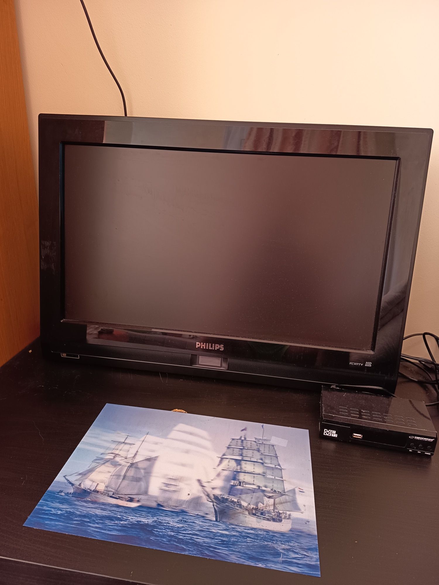 Telewizor 32 i dekoder DVB-T 2