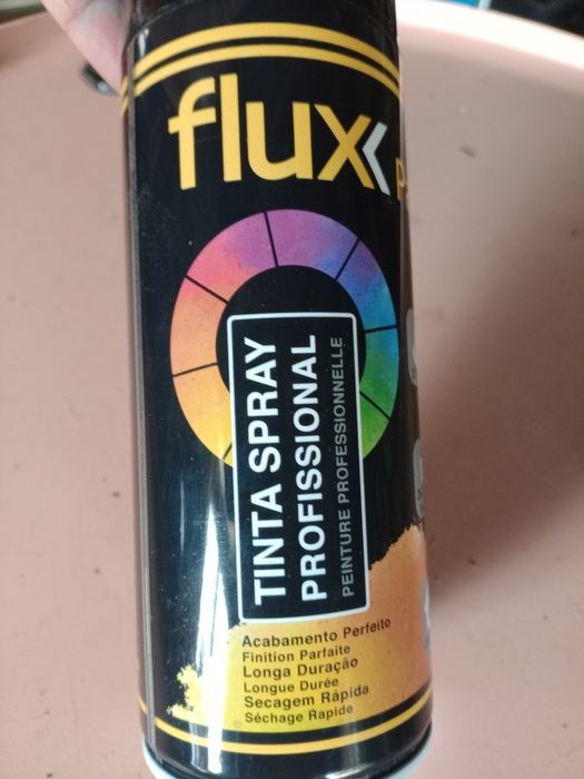 Spray branco brilhante