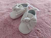 Nowe buty niemowlęce buciki Smyk rozmiar 17