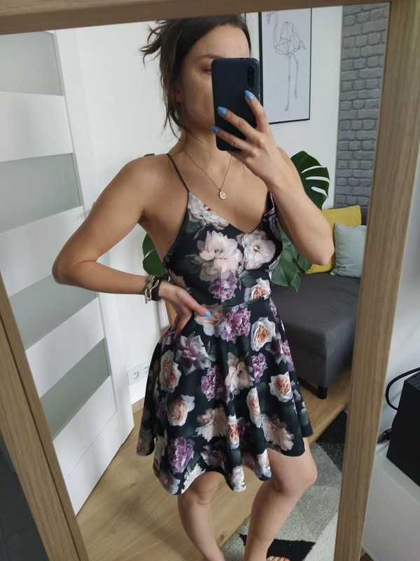 Sukienka kwiaty lato po kole odkryte plecy new look 36
