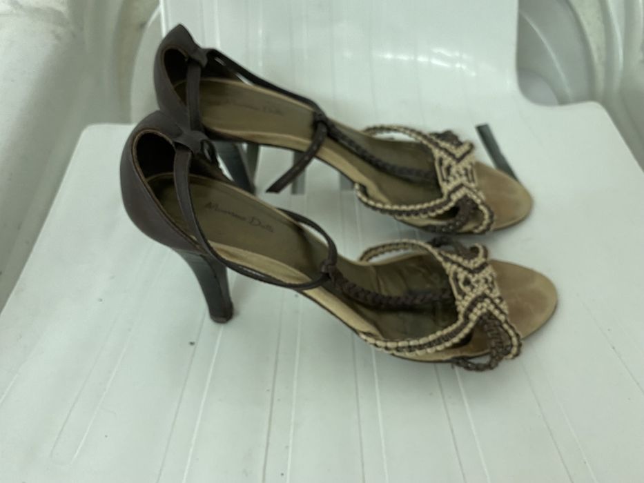 Sandálias da Massimo Dutti, no 37