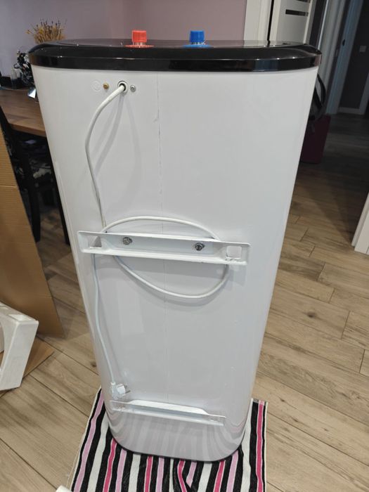 Продам бойлер (водонагрівач) Banzai 100 л