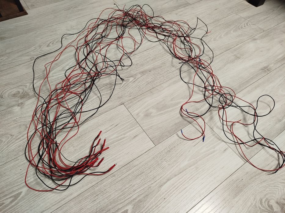 Makieta - ledy na kablach 30 m