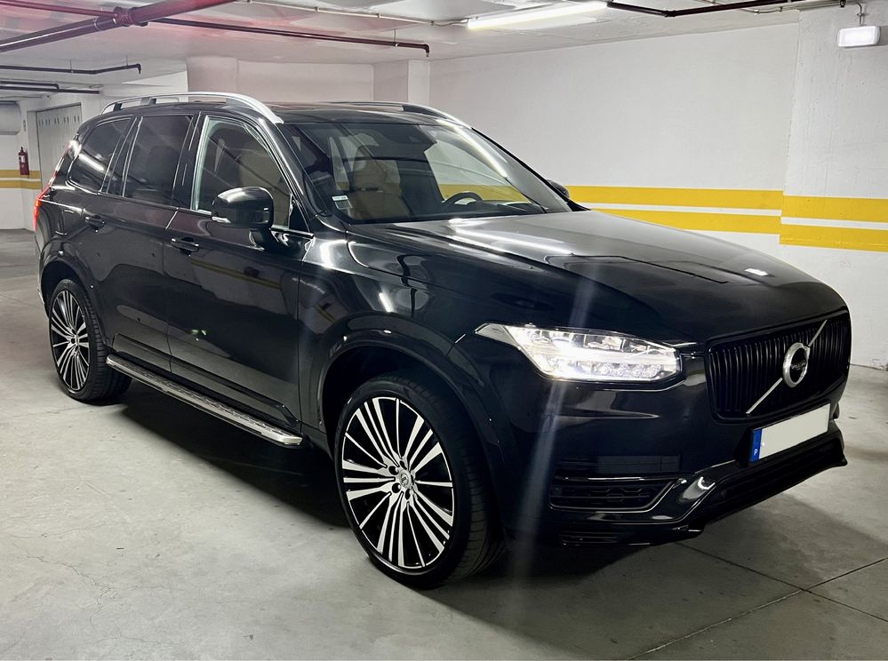 Volvo XC90 T8 AWD