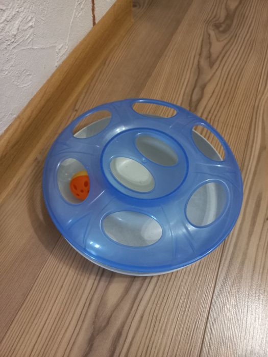 Іграшка для кота