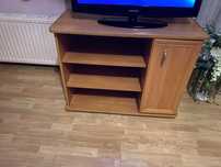 Mała komoda / szafka pod TV