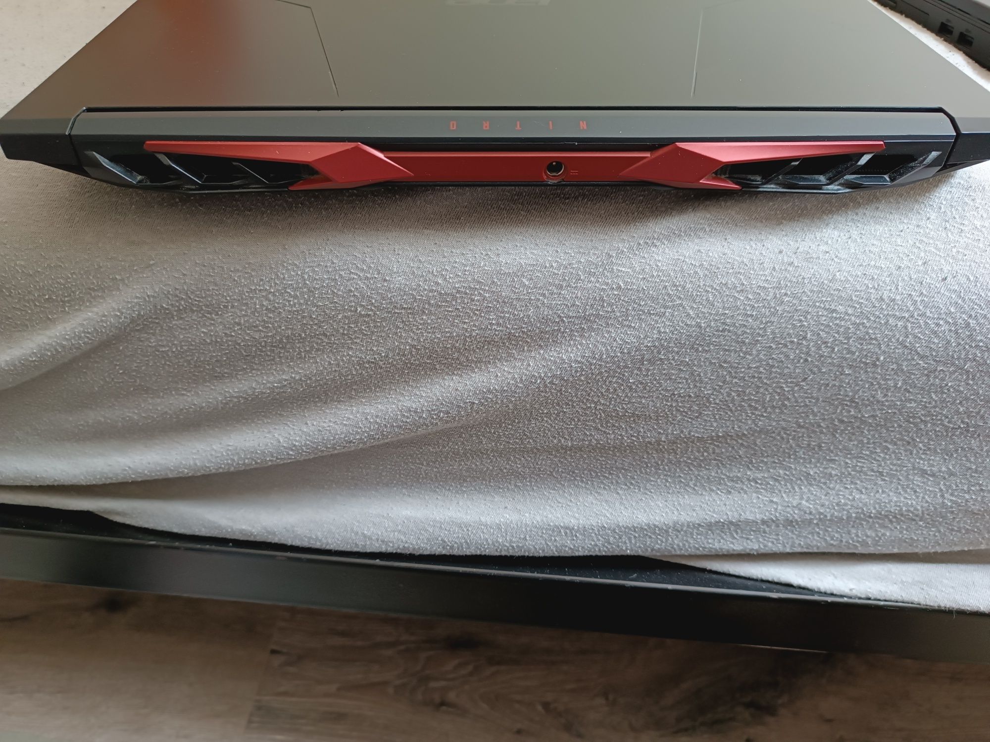 Laptop Acer Nitro 5 AN515- 56 / 16GB RAM / 1,5 TB SSD