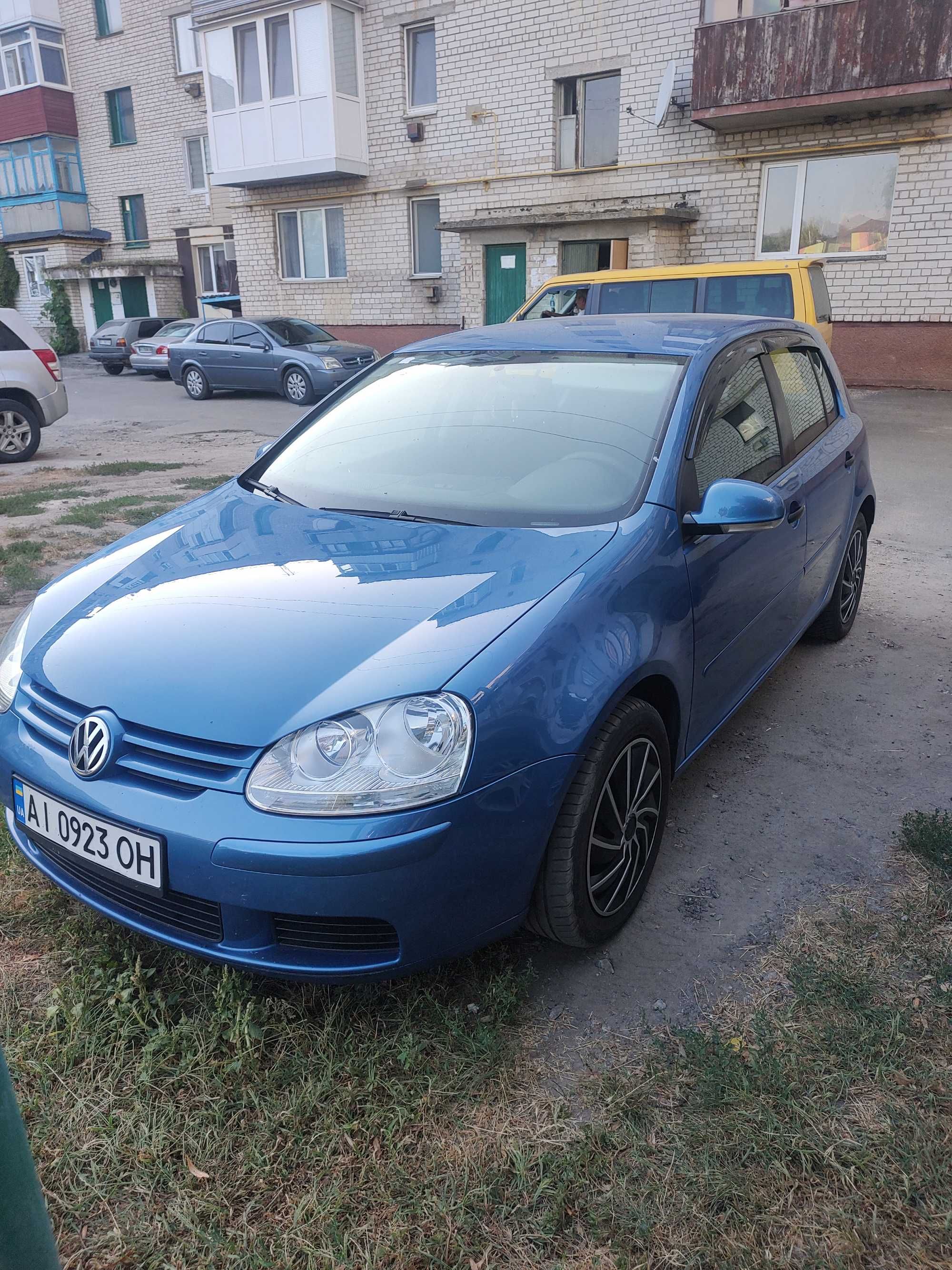 Продам Volkwagen Golf 5