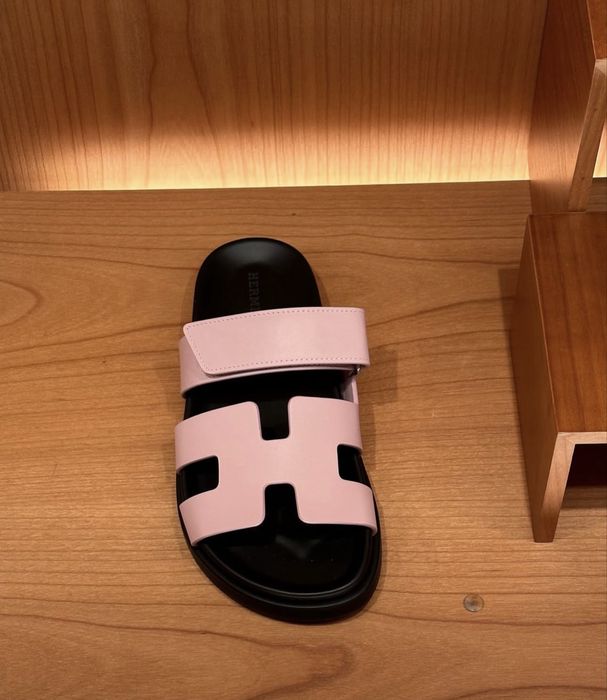 Шлепки Hermes 40 р (маломерят на 39)