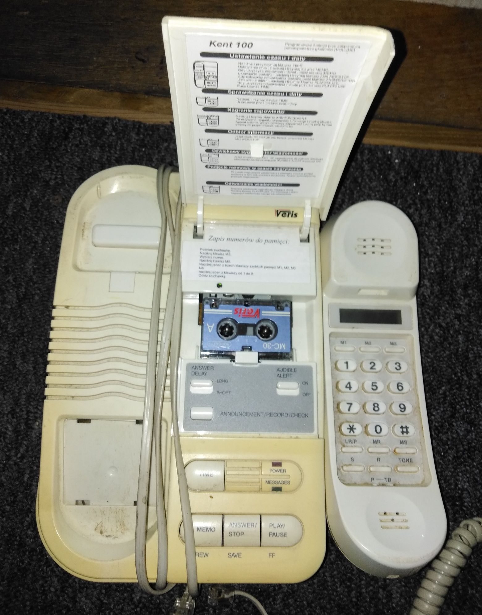 Telefon stacjonarny