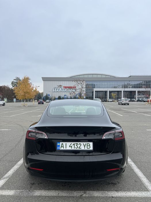 Тесла Модел 3 Standart Plus 2019