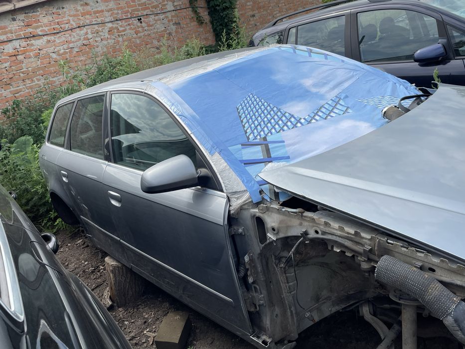 Розбір audi a4b7